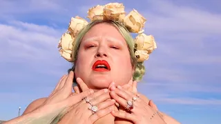 Taking off my scarf for the first time in 11 years