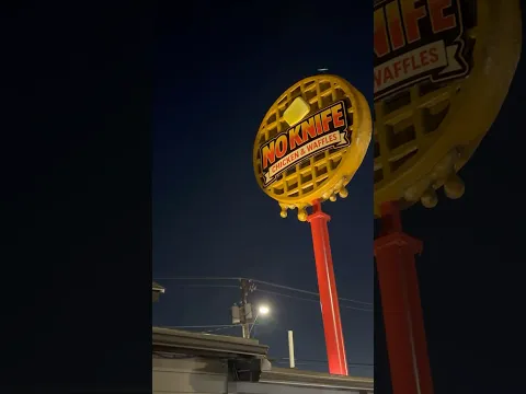 Kenny Brooks (Funnysalesman) and his son pulled up to Dababy No Knife to sell him some cleaner π