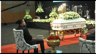 nelli tembe memorial service bheki cele speaks at nelli tembes funeral service
