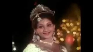 thodangum thodarum puthu uravu mayangum malarum