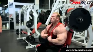 Dennis Wolf training Chest and Calves from 2013 Mr Olympia