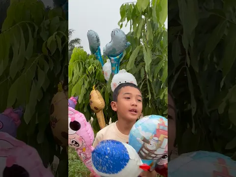 Bang Harun jadi penjual balon yang baik hati
