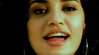 Dania Khatib El Hilwa Di Official Music Video دانية خطيب الحلوة دي 