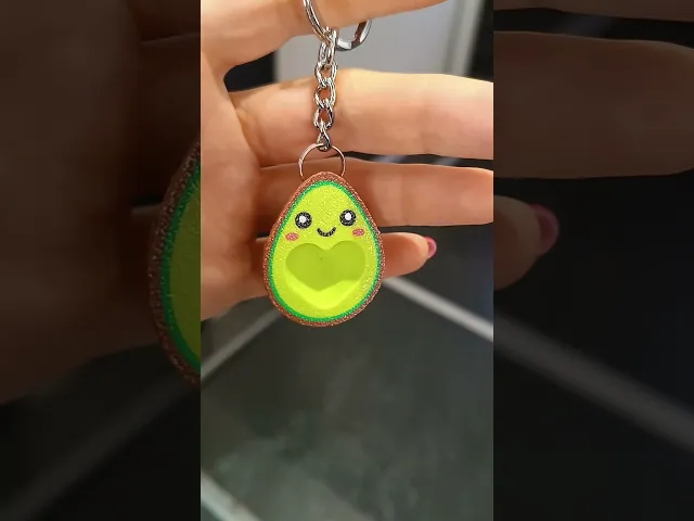 Avocado Couple Keychain, Romantic San Valentine Gift, Heart video thumbnail