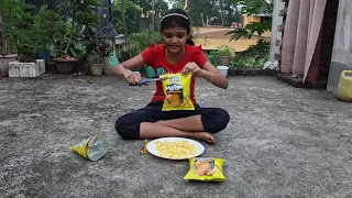 কৃতিকা Mango খাবারের প্যাকেট এর ভিতর থেকে কি কি নতুন Gift পেলো@Kritika Channel 