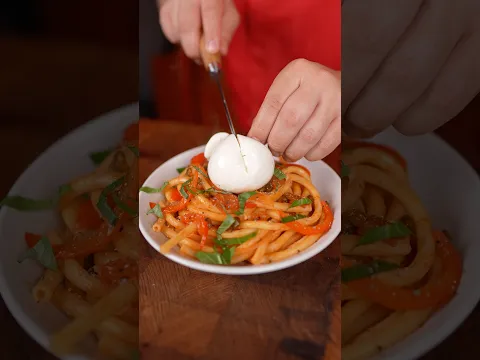 Pasta alla burrata peperoni! #shorts @Lionfield