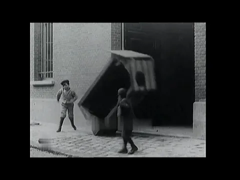 Les Dragées du grand-père (1908) Grandfather's Pills (Pathé)