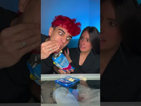 POV: coges el maquillaje de tu crush😂