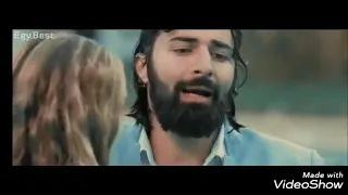 اغنيه انا جنبك وروحي معاك من فيلم قصه حب       دندنها