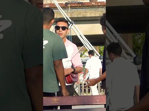 BEBEMOS DE LAS BEBIDAS DE LOS DESCONOCIDOS 🍹😅