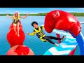 Download Lagu TOTAL WIPEOUT CHALLENGE vs FRIENDS!