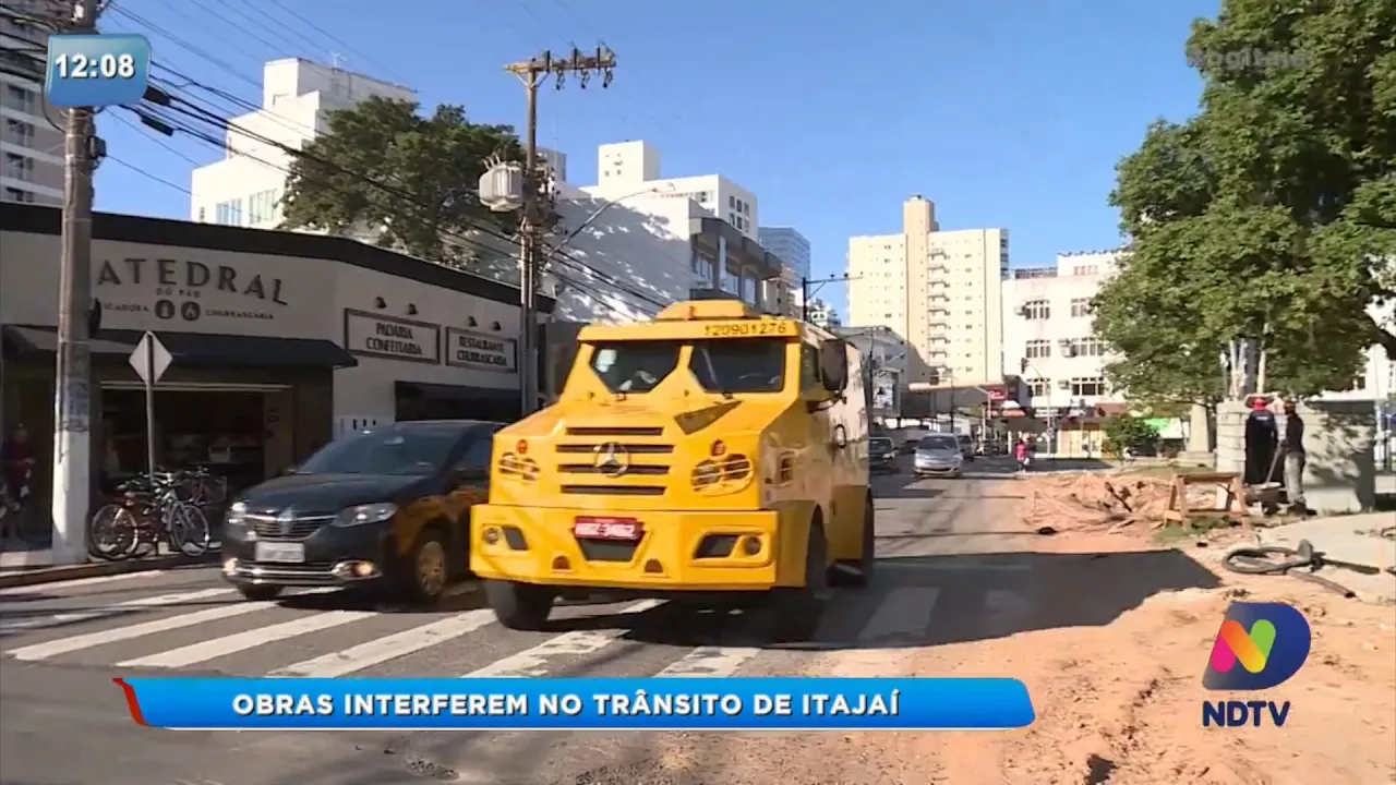 Obras interferem no trânsito de Itajaí
