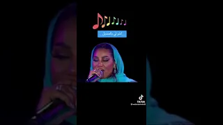 اشرلي بالمنديل موضي الشمراني دندنها