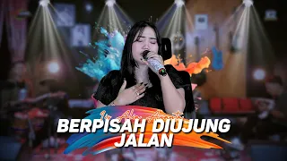 berpisah di ujung jalan iis alia versi dangdut da original ijjoo production live