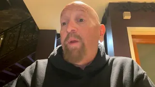 Bounty hunter talks about Brian Thompson assassination & search for gunman