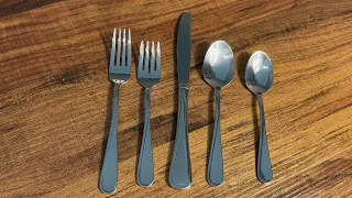Oneida Flight Flatware Set Review - 20-Piece Everyday Silverware for 4