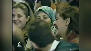 صباح فخري طالعة من بيت ابوها 