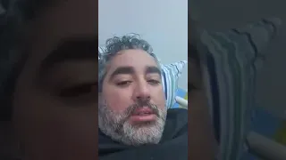 الفيديو الثاني ل عماد هندي المغربي المصاب بكورونا يحكي عن سوء المعاملة في الحجر الصحي دندنها