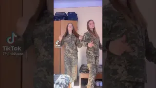 الأوكرانيات  جيش اوكرانيا    الحرب الروسية الأوكرانية   الجمال الأوكراني   دندنها