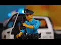 Yolda Oyuncak Araba Kazası 🚒🐎 İtfaiye, Polis ve Kurtarma Araçları | Çocuklar İçin Video | Kidibli