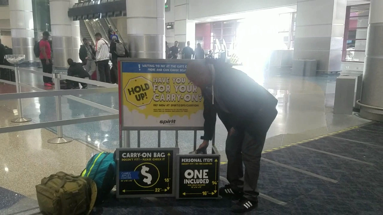 Best Underseat Carry-On Luggage (Recommended by a Flight Attendant)
