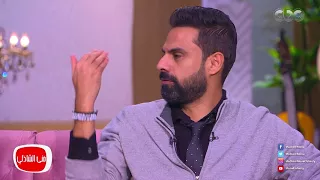 معكم منى الشاذلى أمير طعيمة يصرح بأفضل الاغاني للشاعر أيمن بهجت قمر 