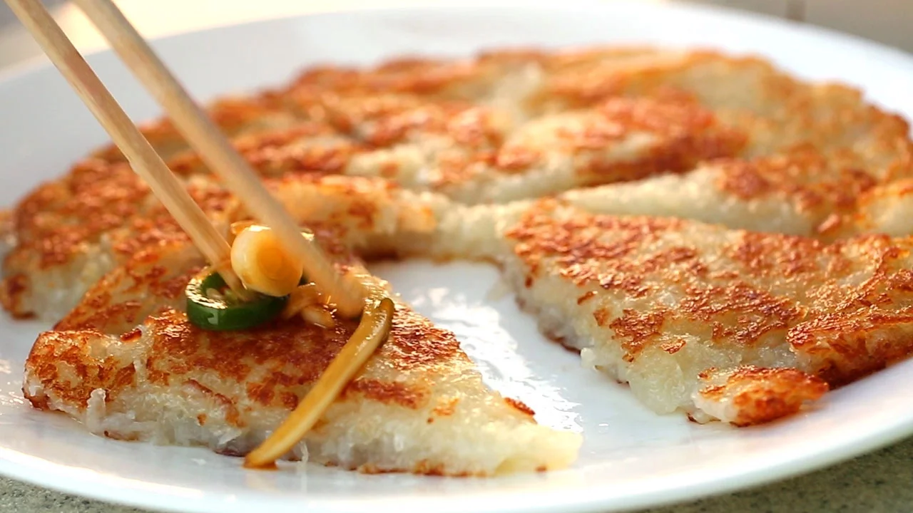 Simple potato pancake (Gamjajeon: )