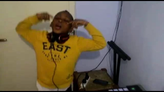 amazing dj crizz the youngest nigerian dj freestyle friday