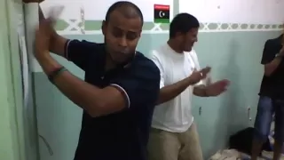 إبداعات الجندي مصطفى كتيبة السرايا الحمراء طرابلس دندنها
