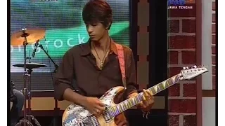 Download PELANGI BOOMERANG - COVERED BY THE ROCKET LIVE AT TVRI MP3