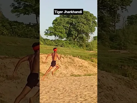Runner #shortsviral #trinding #400metertimetriel #shortsrunning 🏃🏃 #army #love #flip ##shortsviral