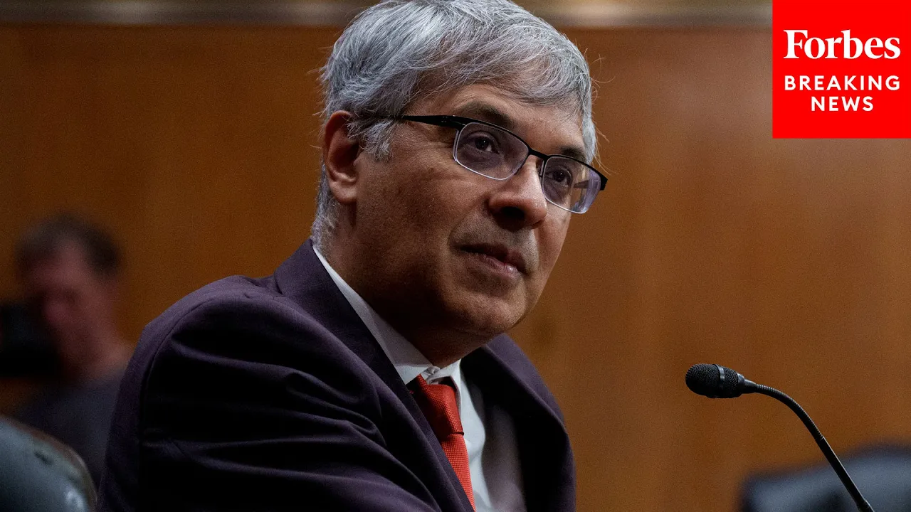 Dr. Jay Bhattacharya Decries Vaccine Mandates, Says Science Should Be 'Force For Freedom'
