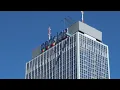 Download Lagu Bungee jumping from the rooftop of the Park Inn Hotel Berlin