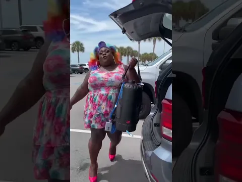 He Came Off That Beach Covered in Sand and Auntie Had a Whole System 😂