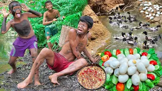 Survival Skills - Cook Egg At Jungle Eat Delicious
