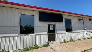 Abandoned Advance Auto Part s Former CarQuest Auto part s - Lodi Wi