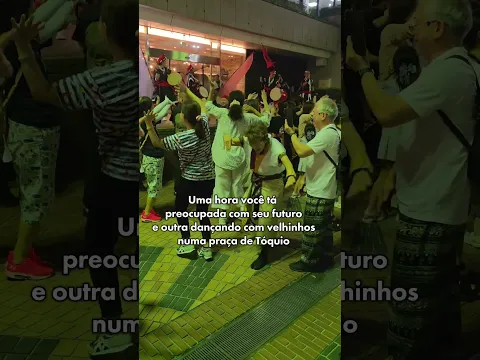 Dançando com velhinhos 🇯🇵
