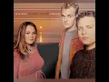 Nickel Creek - Out of the Woods [HQ]