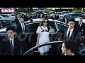 Download Lagu Dia diejek miskin oleh teman sekolah, sampai 10 Rolls-Royce menjemputnya... Semua langsung terpana