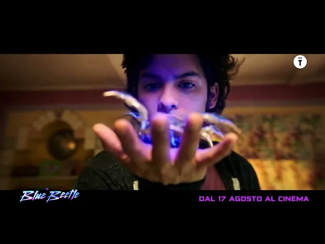 Blue Beetle | Spot 15'' 'Supereroe'