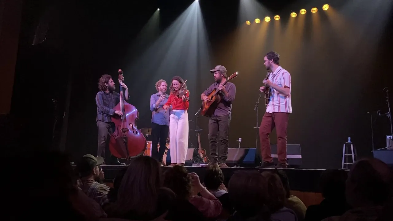 Mandolin Orange - Lonesome Whistle (Unplugged in Milwaukee 1/29/2020)