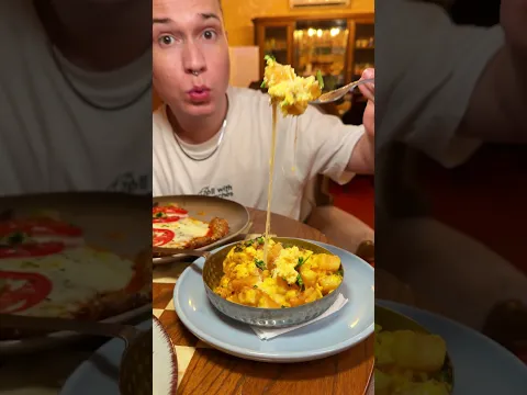 Imagínate tener una cafetería con 19 años!