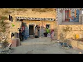 Download Lagu Het succes van de nomadische dame: een project bouwen in een magische grot met een prachtig uitzicht