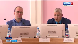 Ремонт омских дворов сегодня подвергся жесткой критике со стороны депутатов городского совета