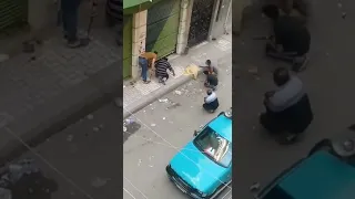 شوفه نايم كدة ولا صاحي كوميديا العجول الهربانة 2022  شوفه نايم كدة ولا صاحي كوميديا العجول الهربانة 2022