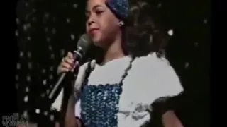 Beyonce at 7 Years Old Performing Home