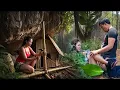 Download Lagu Build a bamboo wall as a shelter