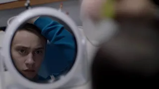 atypical s1 ep2 a human female sum up