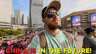 中国的游客全是中国人：未来感十足的上海