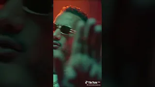 ثابت مش عاوز حركة ثابت على مبداى ثابت 